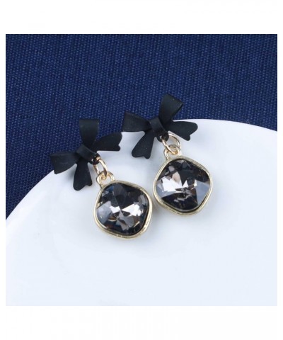 Boho Black Crystal Earrings Rhinestone Bow Stud Earring Square Gemstone Drop Earrings Vintage Black Dangle Bow Earrings Jewel...