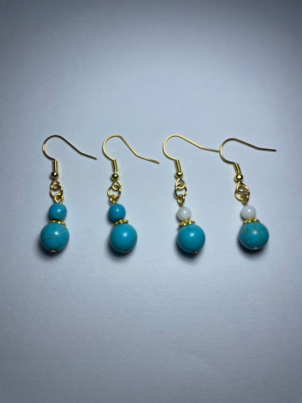 Elegant Natural Turquoise Drop Earrings(Blue+White)