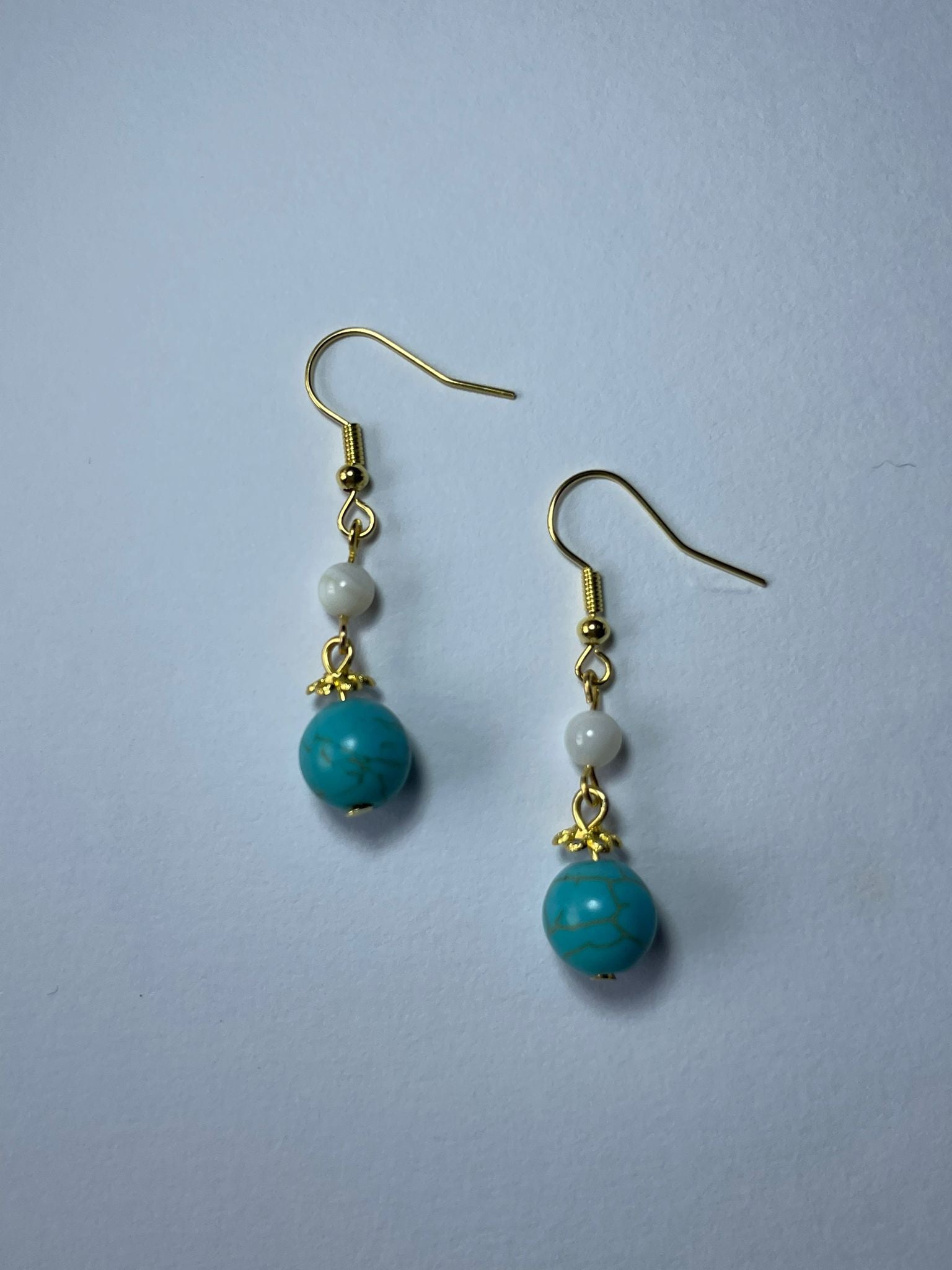 Elegant Natural Turquoise Earrings(Blue+White)