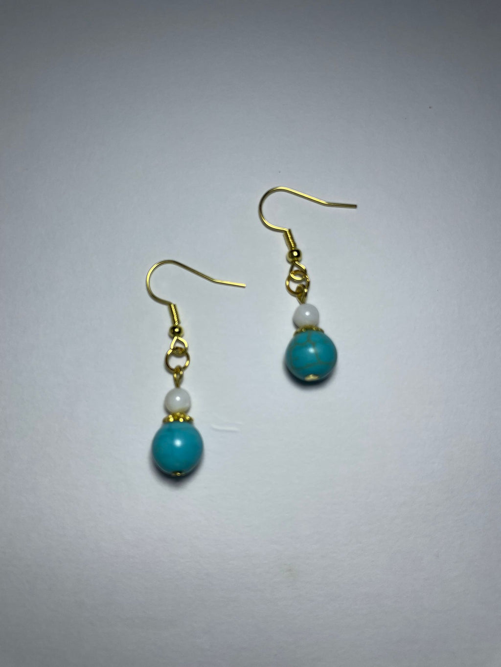 Elegant Natural Turquoise Drop Earrings(Blue+White)
